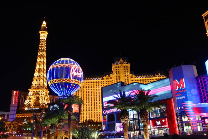 Visit Paris Las Vegas 