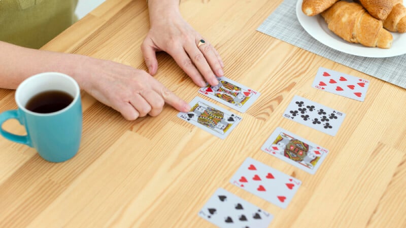  Solitaire Gameplay